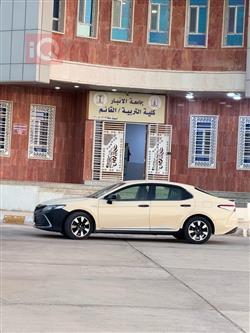 تۆیۆتا کامری